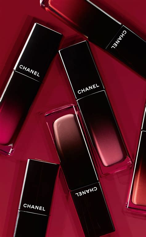 chanel allure laque lipstick.